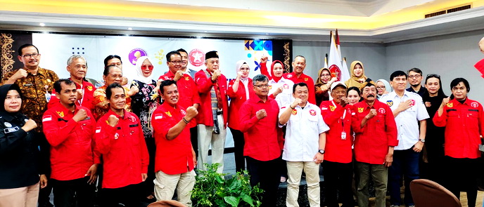 Pelantikan dan Pengukuhan AWDI Solo raya Untuk Menyampaikan Kebenaran bukan Hoak.