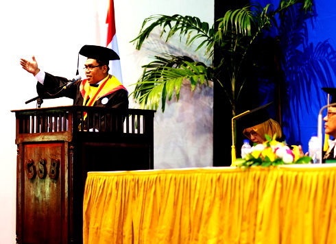 Yunus Darmono M.H.Kepala KPP Madya Surakarta Tertarik Kuliah Hukum Cyber