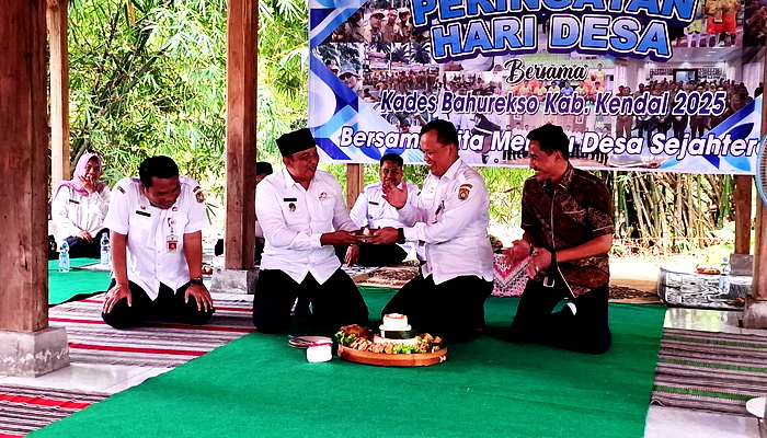 Pemkab Kendal Peringati Hari Desa Nasional Menggelar Upacara dan Tasyakuran