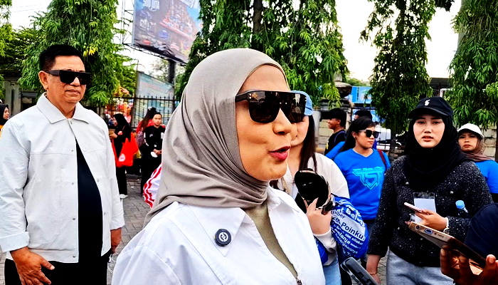 Karnaval SCTV  Memberikan Hiburan Gratis Masyarakat Kendal, Bupati Bangga