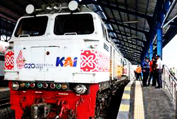Untuk atasi Lonjakan Penumpang KAI sediakan Tambahan 56 Kereta Libur Nataru