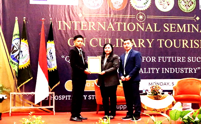 Promosikan Wisata Kuliner Global, Prodi D3 Perhotelan INDONUSA Gelar Seminar Internasional