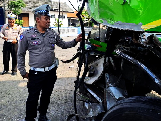 Temuan Dishub Jatim ; Faktor Penyebab Maraknya Kecelakaan Bus Study Tour Human Error