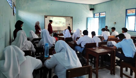 Mahasiswa Unisri Solo Laksanakan Program Kreativitas Mahasiswa di SMK Muhammadiyah 3 Nogosari Boyolali