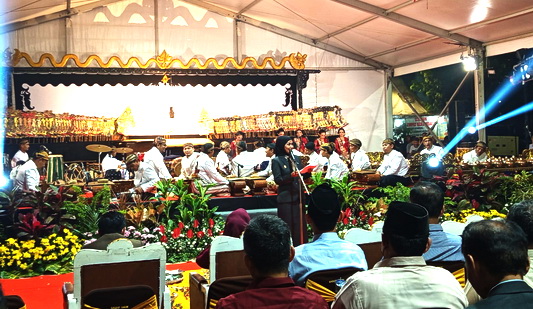 Pentas Wayang Kulit HUT Kabupaten Kendal, Nguri Nguri Budaya Jawa
